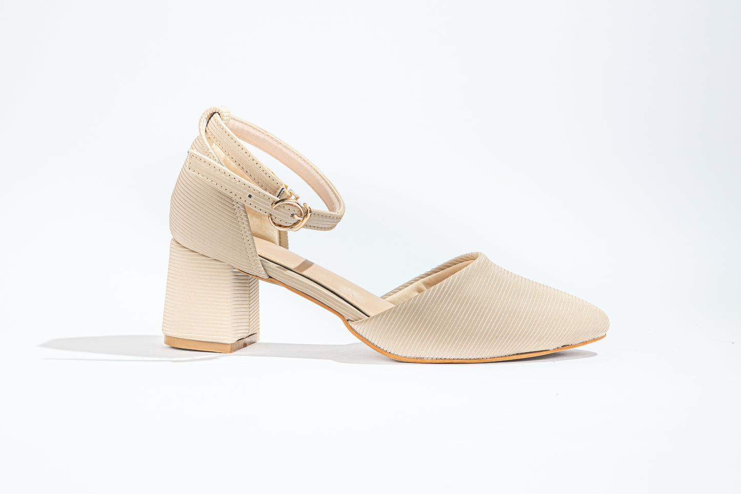 528-High Heel (Lines)