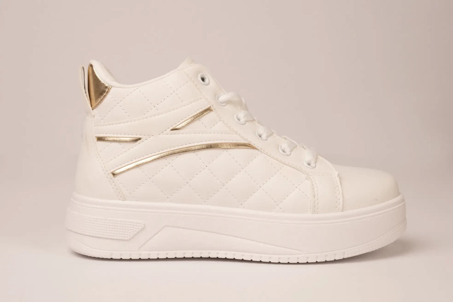 MI2 Flat Sneaker