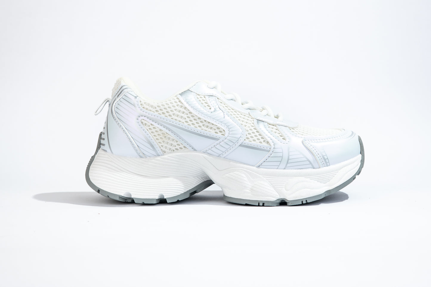 326 Flat Sneaker