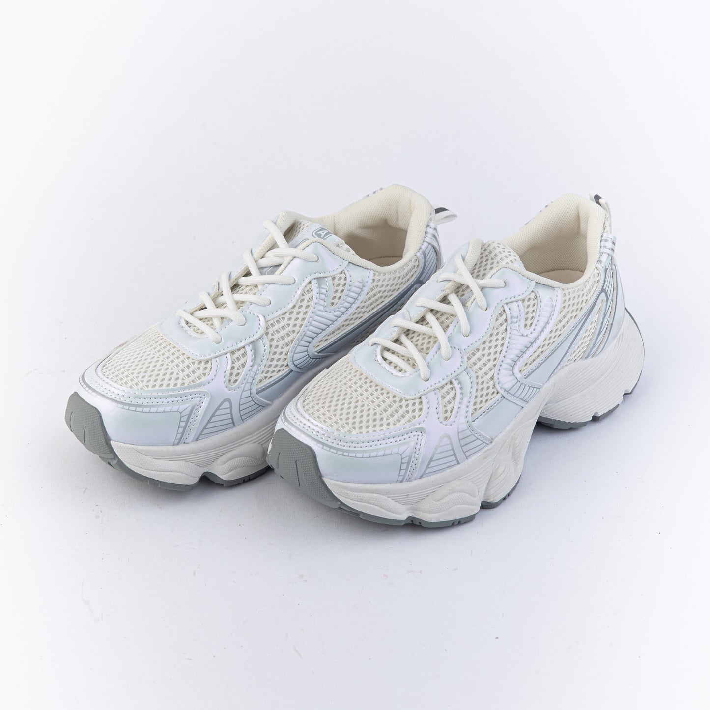 326 Flat Sneaker