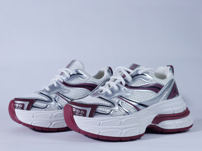 330 Flat Sneaker