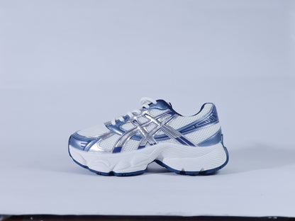 303 Flat Sneaker